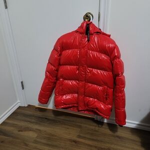 TNA SUPER PUFF WOMEN'S SMALL SHINY RED